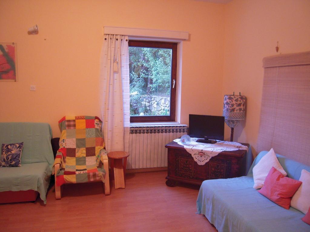 Apartments Ljuba I Mare Malinska Chambre photo