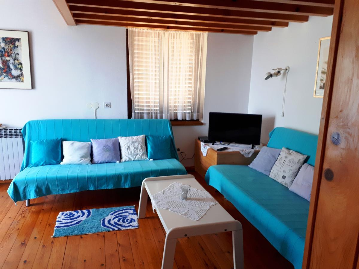 Apartments Ljuba I Mare Malinska Extérieur photo