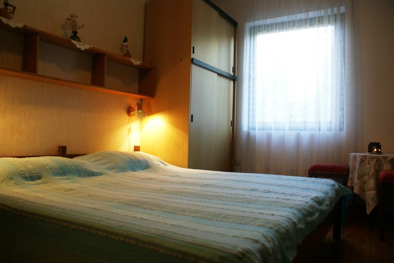 Apartments Ljuba I Mare Malinska Extérieur photo